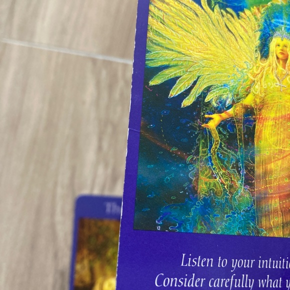Angel Tarot Cards *RARE* by Doreen Virtue and Radleigh Valentine - Picture 15 of 16